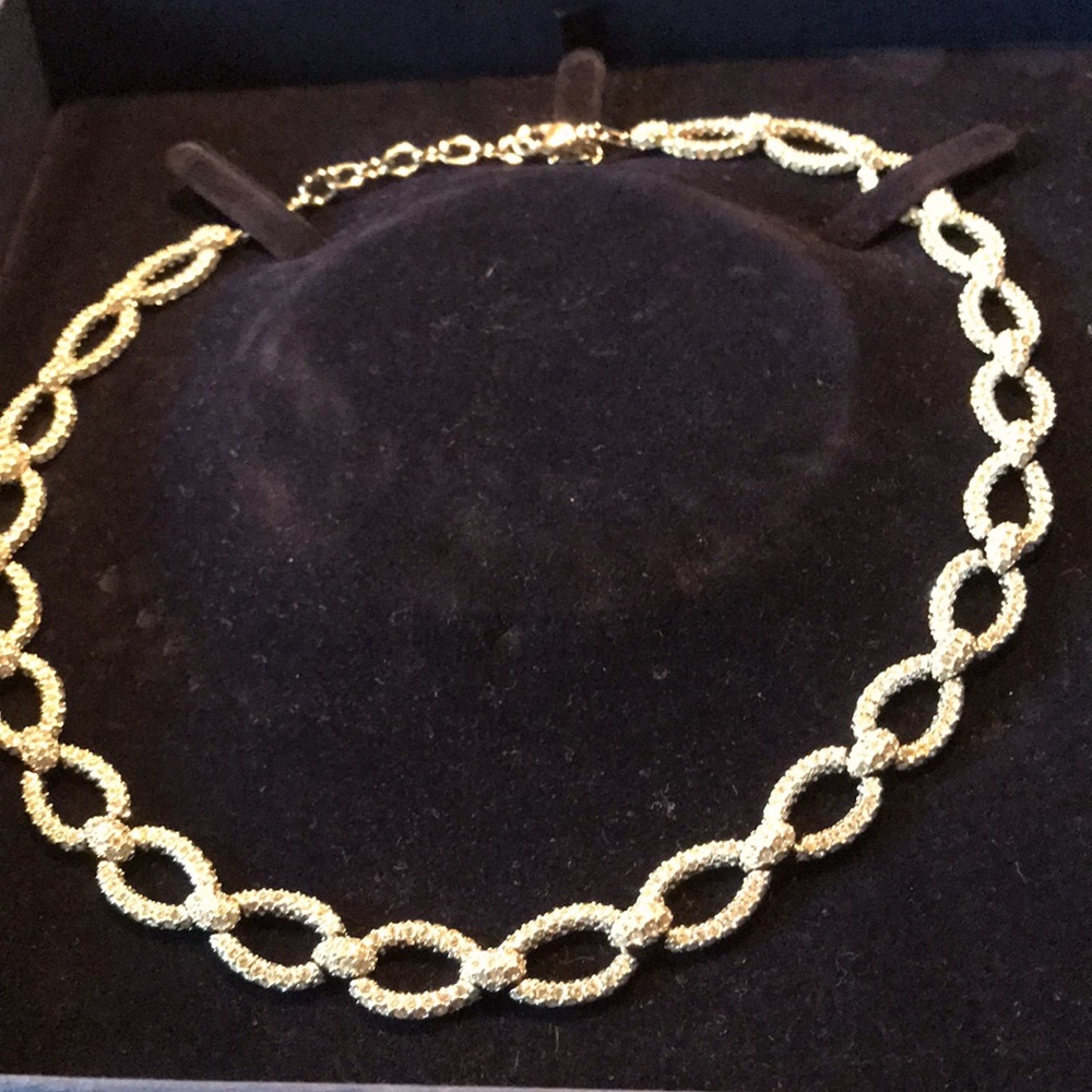 Gorgeous Authentic Signed Swarovski Infinity Neck… - image 8